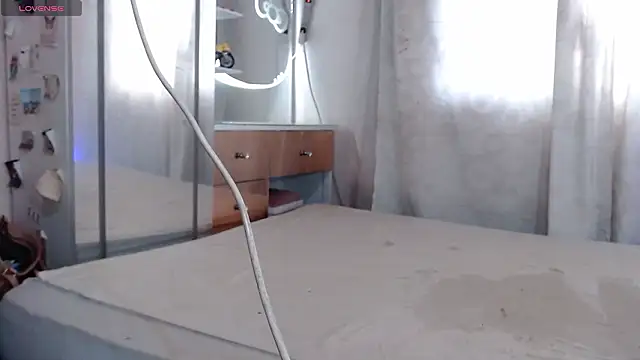 Gigi Moss1 online show from 03.05.26