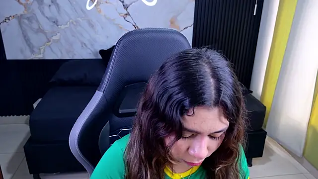 Sophie19   online show from 02.22.26