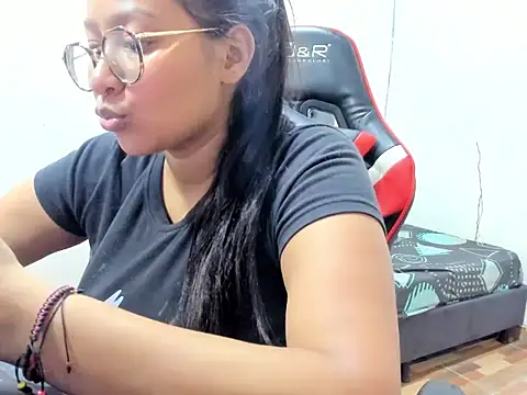 QueenNyxx online show from 03.10.26