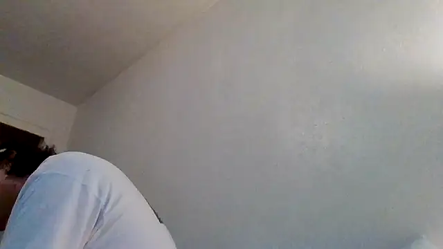 Snapshot of Tallhungandcloudy chatting on 02.20.26 Tallhungandcloudy online show from 02.20.26