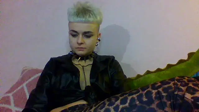 Snapshot of AlisaDear257 chatting on 02.27.26 AlisaDear257 online show from 02.27.26