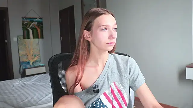Snapshot of Your_Alisaa chatting on 07.15.26 Your Alisaa online show from 07.15.26
