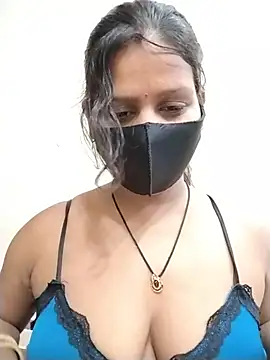 Snapshot of ankita077 chatting on 05.17.26 ankita077 online show from 05.17.26