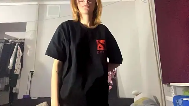 Snapshot of Sweety_Burger chatting on 02.11.26 Sweety Burger online show from 02.11.26