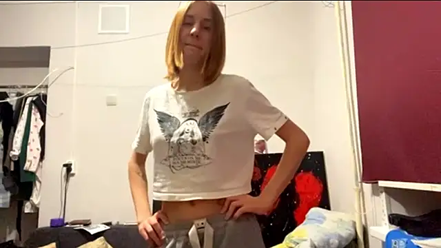 Snapshot of Sweety_Burger chatting on 02.13.26 Sweety Burger online show from 02.13.26