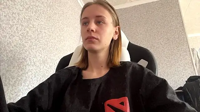 Snapshot of Sweety_Burger chatting on 02.26.26 Sweety Burger online show from 02.26.26