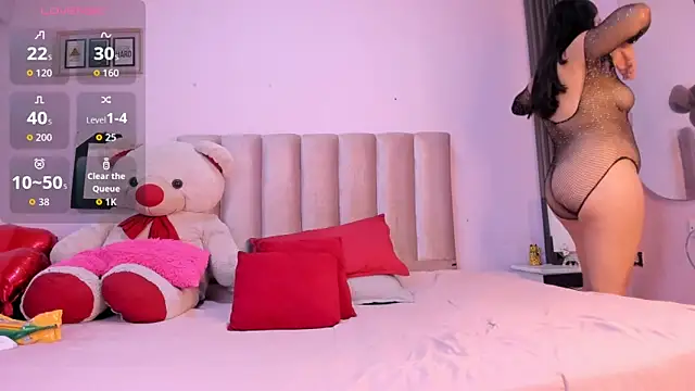 Snapshot of Dylan_and_Kim chatting on 02.17.26 Dylan and Kim online show from 02.17.26