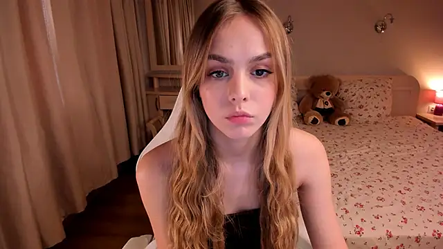 Snapshot of lillit_vivit chatting on 05.30.26 lillit vivit online show from 05.30.26