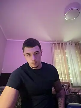 Snapshot of yourboydze chatting on 02.11.26 yourboydze online show from 02.11.26