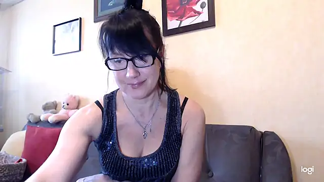 Snapshot of Vlastelina chatting on 03.01.26 Vlastelina online show from 03.01.26