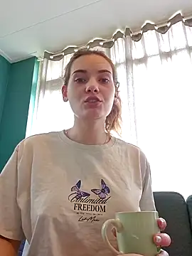 sweetsophie69 online show from 04.10.26