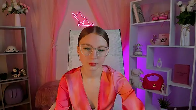 ElliFrankenweenie online show from 03.02.26