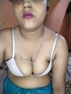 Snapshot of Nency_Love143 chatting on 05.17.26 Nency Love143 online show from 05.17.26