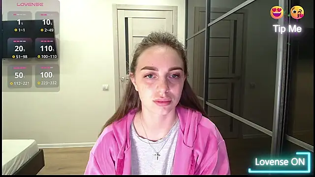  julia wonderful  online show from 04.12.26