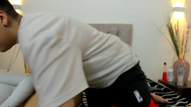 Gaia n Nix online show from 04.05.26