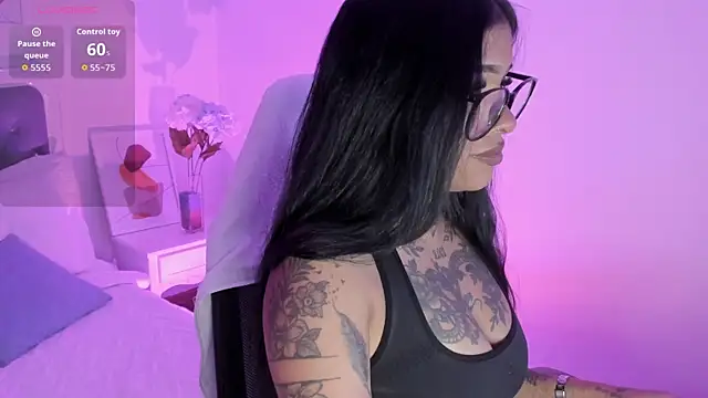 Aisha Haddad online show from 02.16.26