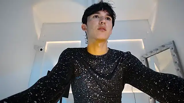 jullian ricci online show from 04.06.26