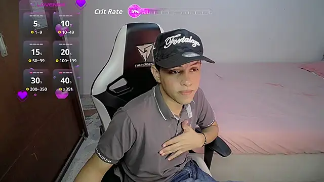 Top and bottom online show from 02.27.26