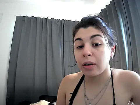 violetazein7 online show from 02.17.26