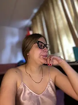 Snapshot of alaina_blesssed chatting on 02.23.26 alaina blesssed online show from 02.23.26