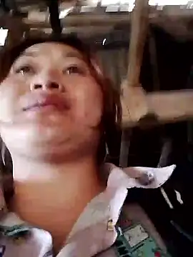 Snapshot of bany-lee chatting on 02.26.26 bany-lee online show from 02.26.26