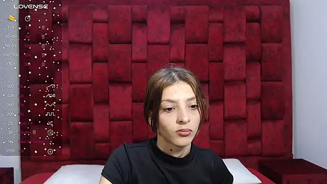 Snapshot of barby_jones25 chatting on 06.16.26 barby jones25 online show from 06.16.26