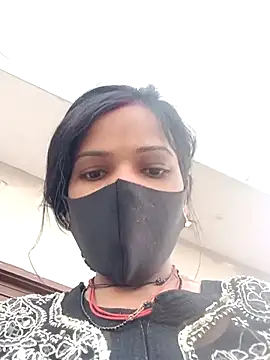 Snapshot of Desi_Couple_P chatting on 03.01.26 Desi Couple P online show from 03.01.26