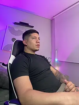  robertobaggioo online show from 04.03.26