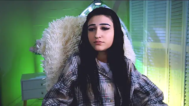 Snapshot of TerezaRobinson chatting on 02.19.26 TerezaRobinson online show from 02.19.26