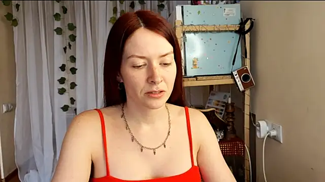 Kamila Moore  online show from 03.03.26