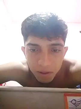 Noscay online show from 04.22.26