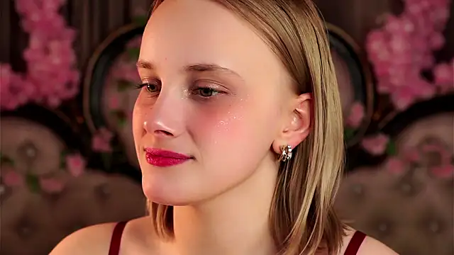 Snapshot of KirstinMcgeady chatting on 03.12.26 KirstinMcgeady online show from 03.12.26