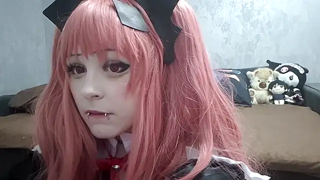 NaomiJess online show from 04.08.26