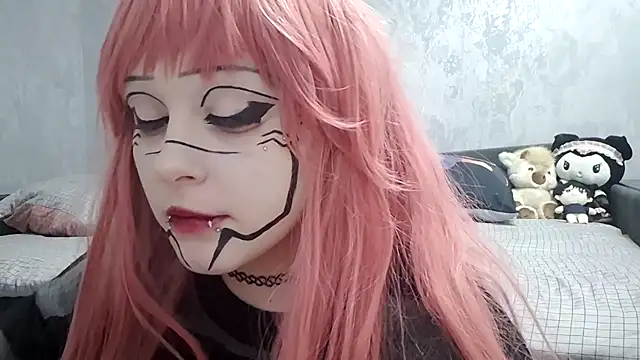 NaomiJess online show from 04.13.26