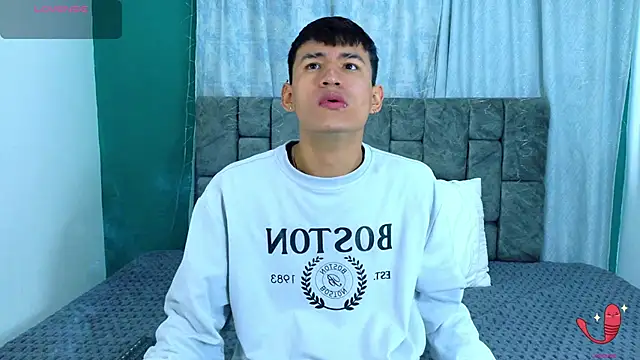 Snapshot of NicolasTorrez chatting on 02.18.26 NicolasTorrez online show from 02.18.26