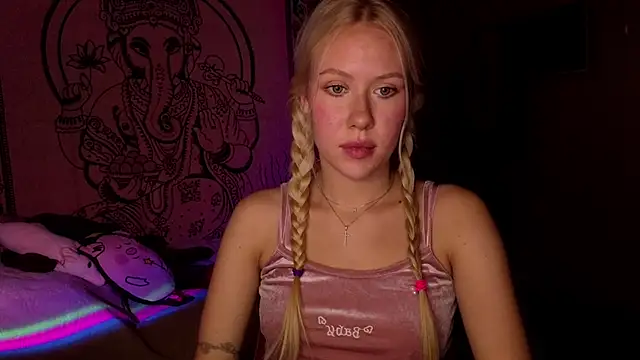 pureeangel online show from 02.18.26