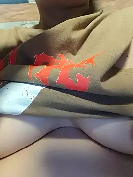 squirtshantal online show from 11.21.25