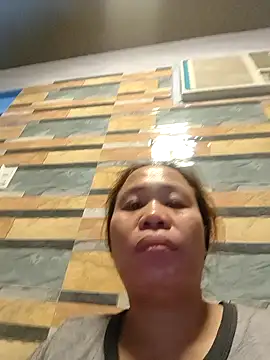 squirtshantal online show from 11.27.25