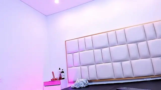 Violetta-foxx online show from 03.27.26