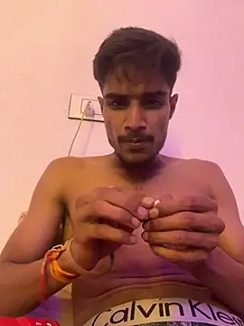 Snapshot of kaushikhotty chatting on 04.21.26 kaushikhotty online show from 04.21.26