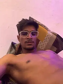 Snapshot of kaushikhotty chatting on 05.23.26 kaushikhotty online show from 05.23.26