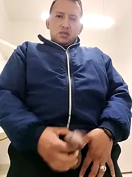 Hachi28 online show from 04.15.26