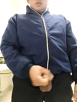 Hachi28 online show from 04.17.26