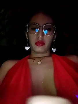 Esperanza  hot online show from 04.24.26