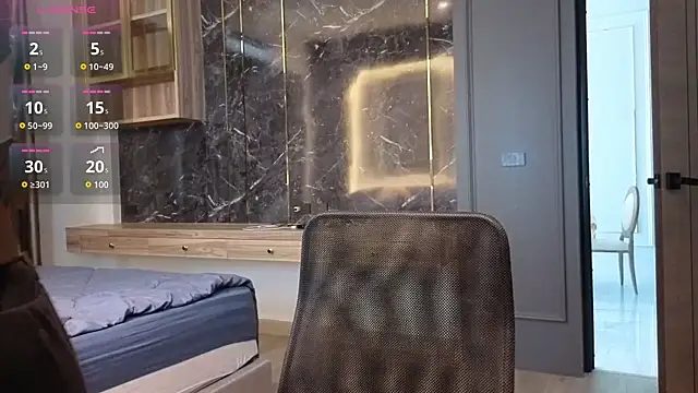 Snapshot of Alittleasaingirl chatting on 02.20.26 Alittleasaingirl online show from 02.20.26