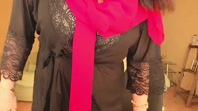 Snapshot of Tori_Twirl chatting on 02.27.26 Tori Twirl online show from 02.27.26