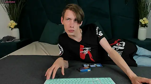 Erick Wilson online show from 09.15.25