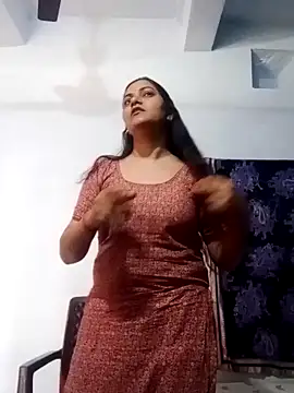 Anushka Singh0 online show from 02.19.26