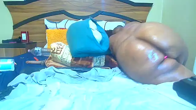 Snapshot of Queenxxxjesy chatting on 04.09.26 Queenxxxjesy online show from 04.09.26