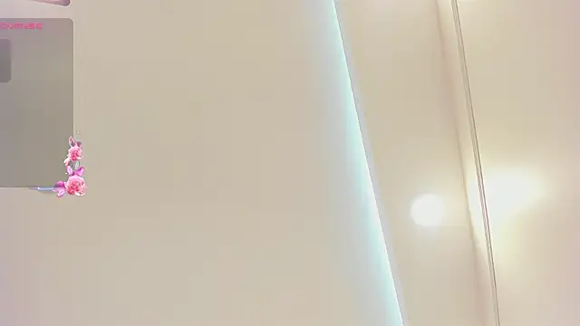 Snapshot of laia_fisher_ chatting on 02.25.26 laia fisher online show from 02.25.26